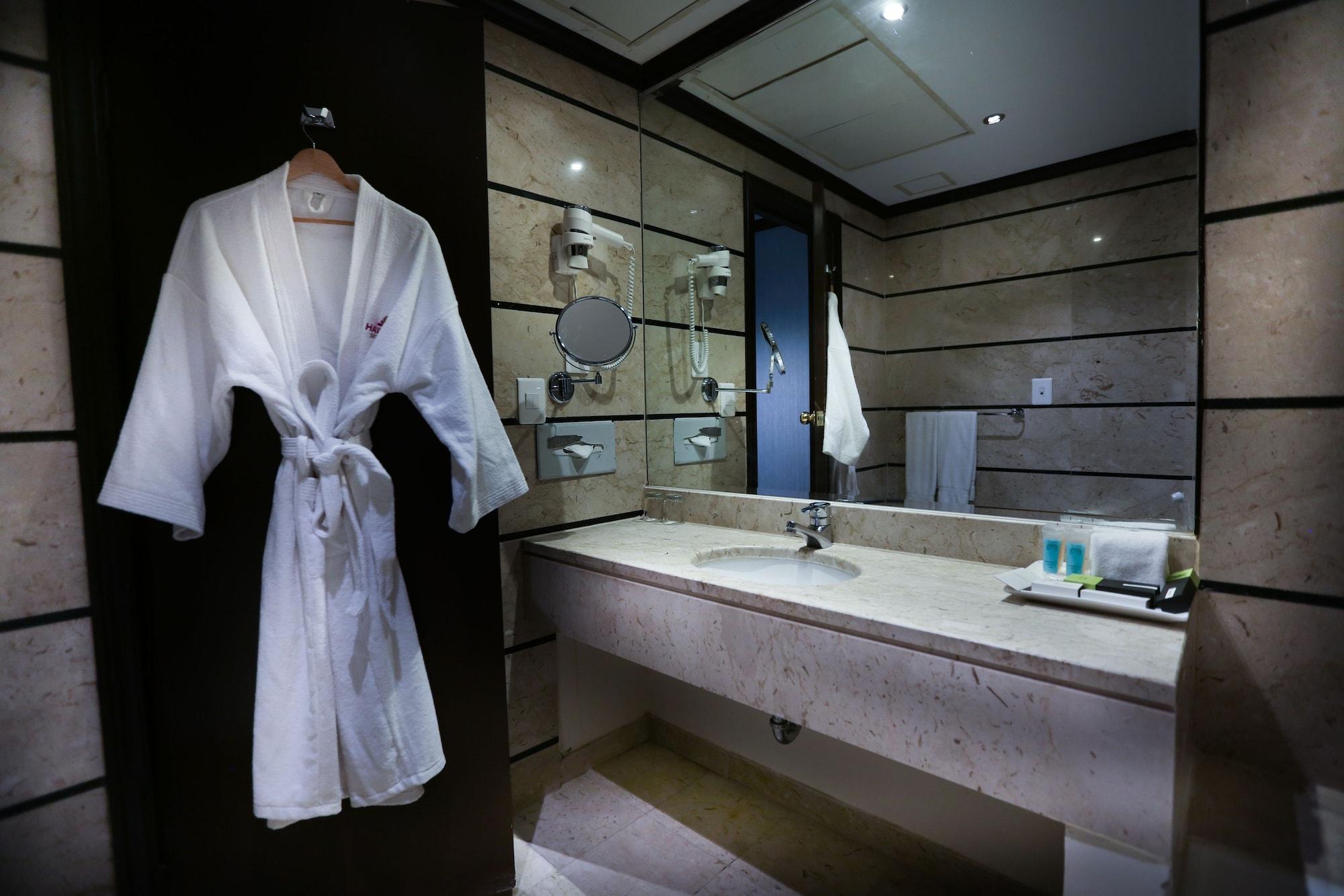 Hawthorn Suites By Wyndham Al-Chubar Zewnętrze zdjęcie