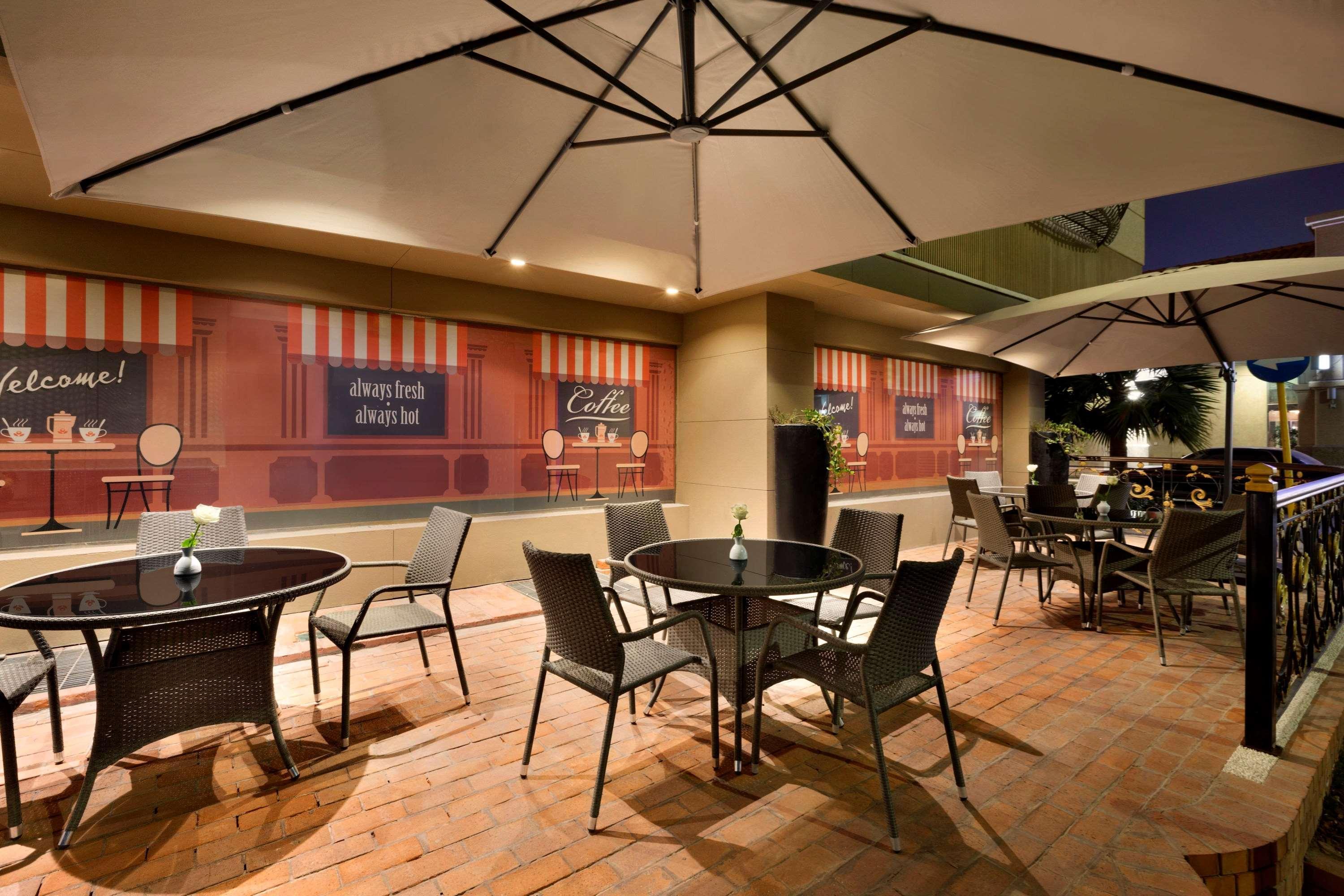 Hawthorn Suites By Wyndham Al-Chubar Zewnętrze zdjęcie