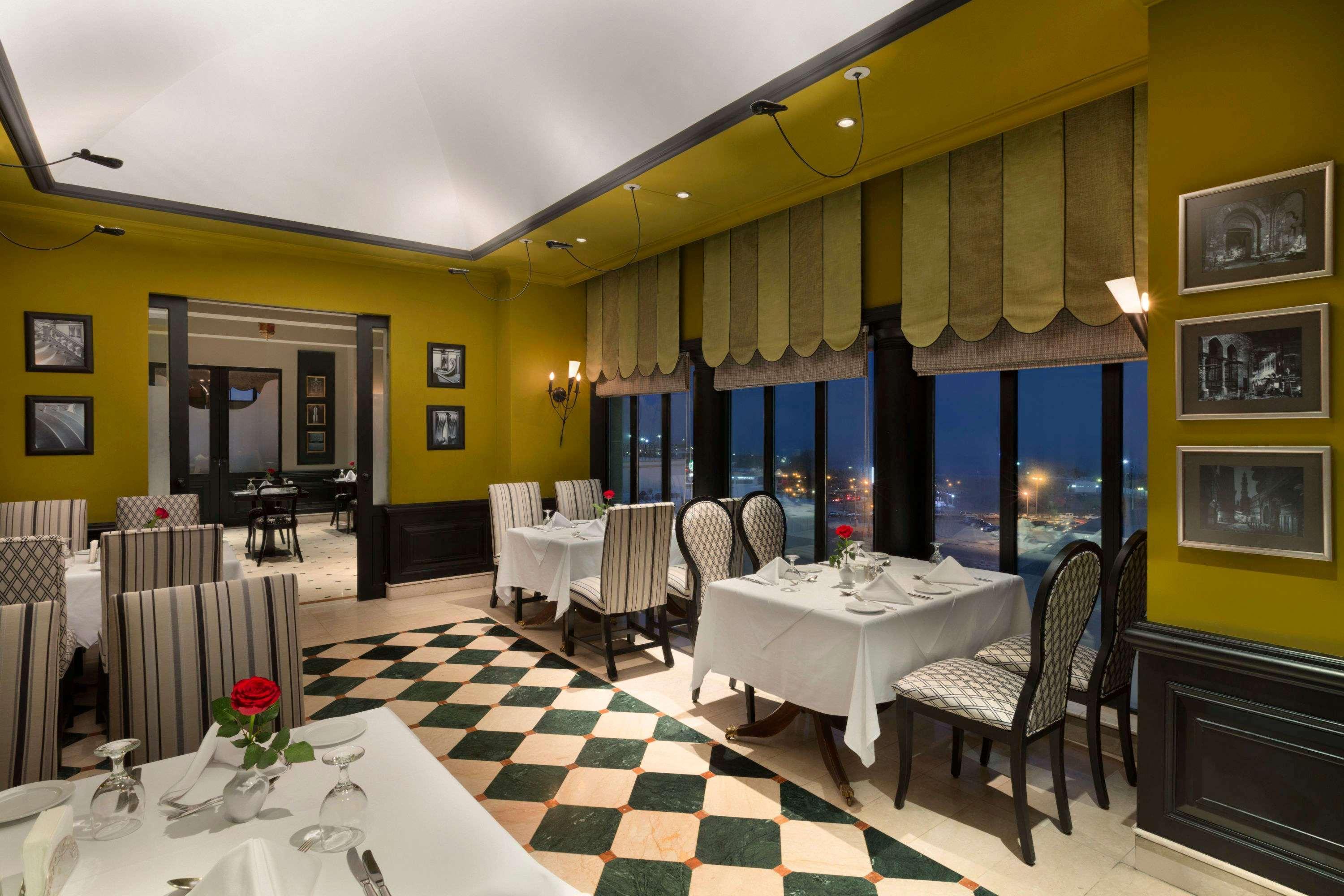 Hawthorn Suites By Wyndham Al-Chubar Zewnętrze zdjęcie