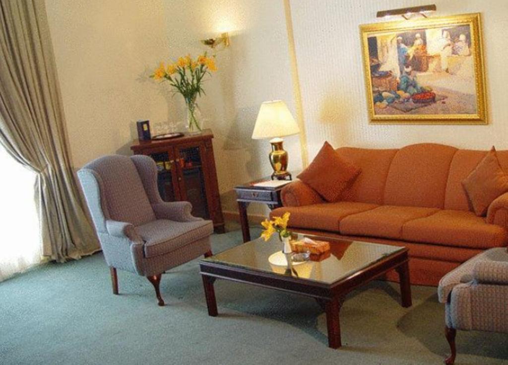Hawthorn Suites By Wyndham Al-Chubar Zewnętrze zdjęcie
